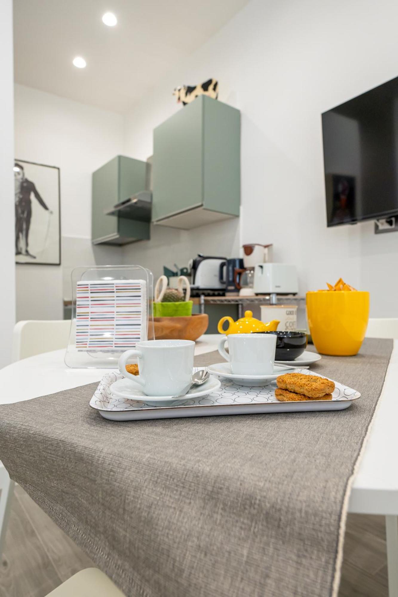 Casa Carolina Apartment Napoli Bagian luar foto